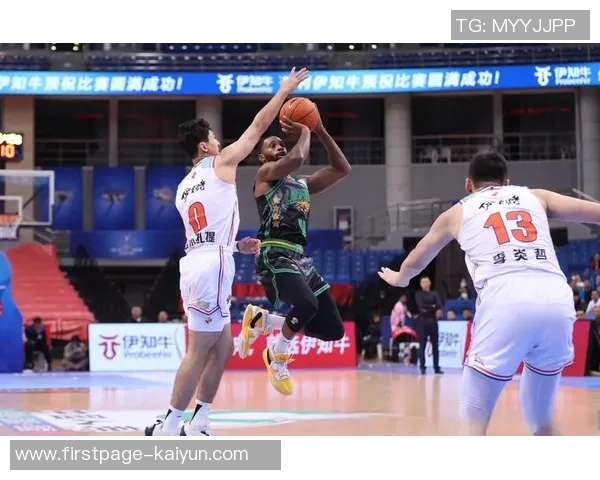 2018年辽宁男篮与山西队激战回顾：精彩瞬间与赛季影响分析